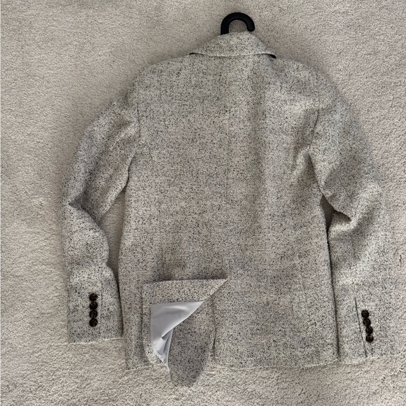 Ann Taylor Blazer - Picture 6 of 15